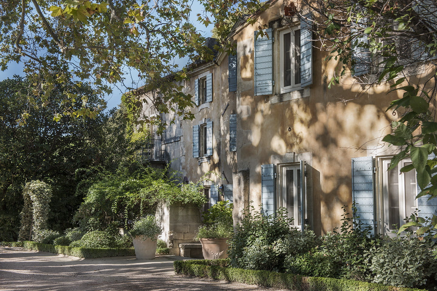 Le Manoir and Guigou mas of L'Oustau de Baumanière