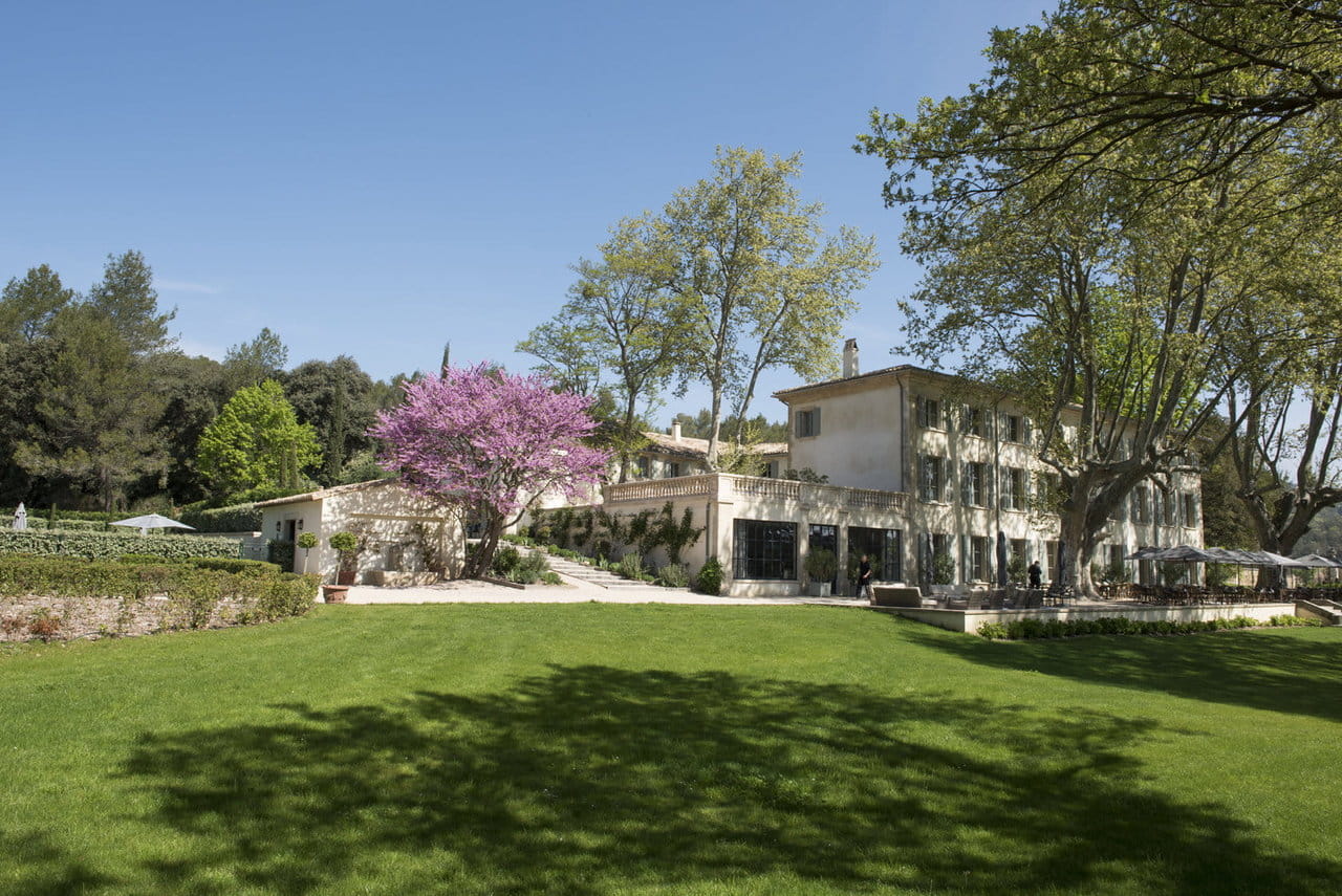 alexandre_lafourcade_architecture_domaine_fontenille_viticole_bastide_hotel_luberon_provence_010