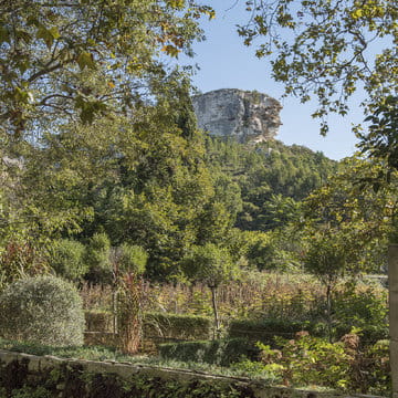 alexandre_lafourcade_architecture_baumaniere_manoir_guigou_hotel_alpilles_provence_002