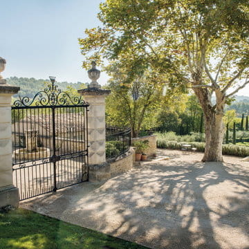 alexandre_lafourcade_architecture_domaine_fontenille_viticole_bastide_hotel_luberon_provence_003