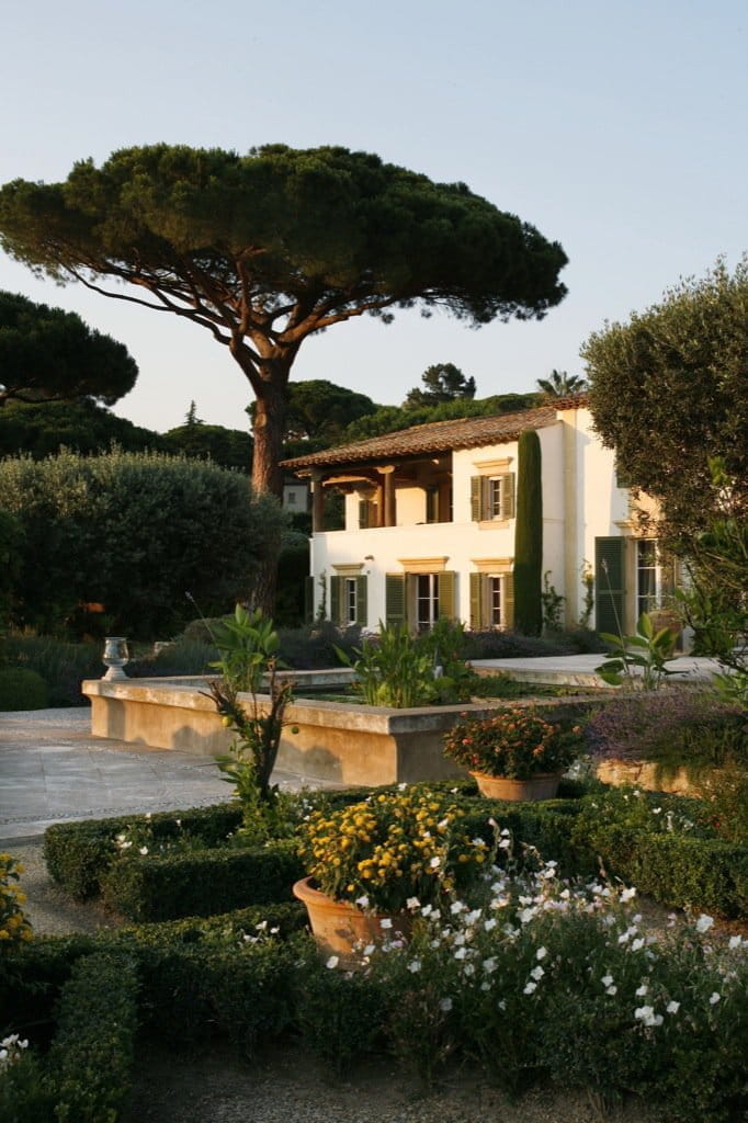 alexandre_lafourcade_architecture_villa_contemporaine_saint_tropez_riviera_provence_003